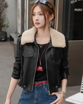 Removable thick coat plus velvet fur collar leather coat