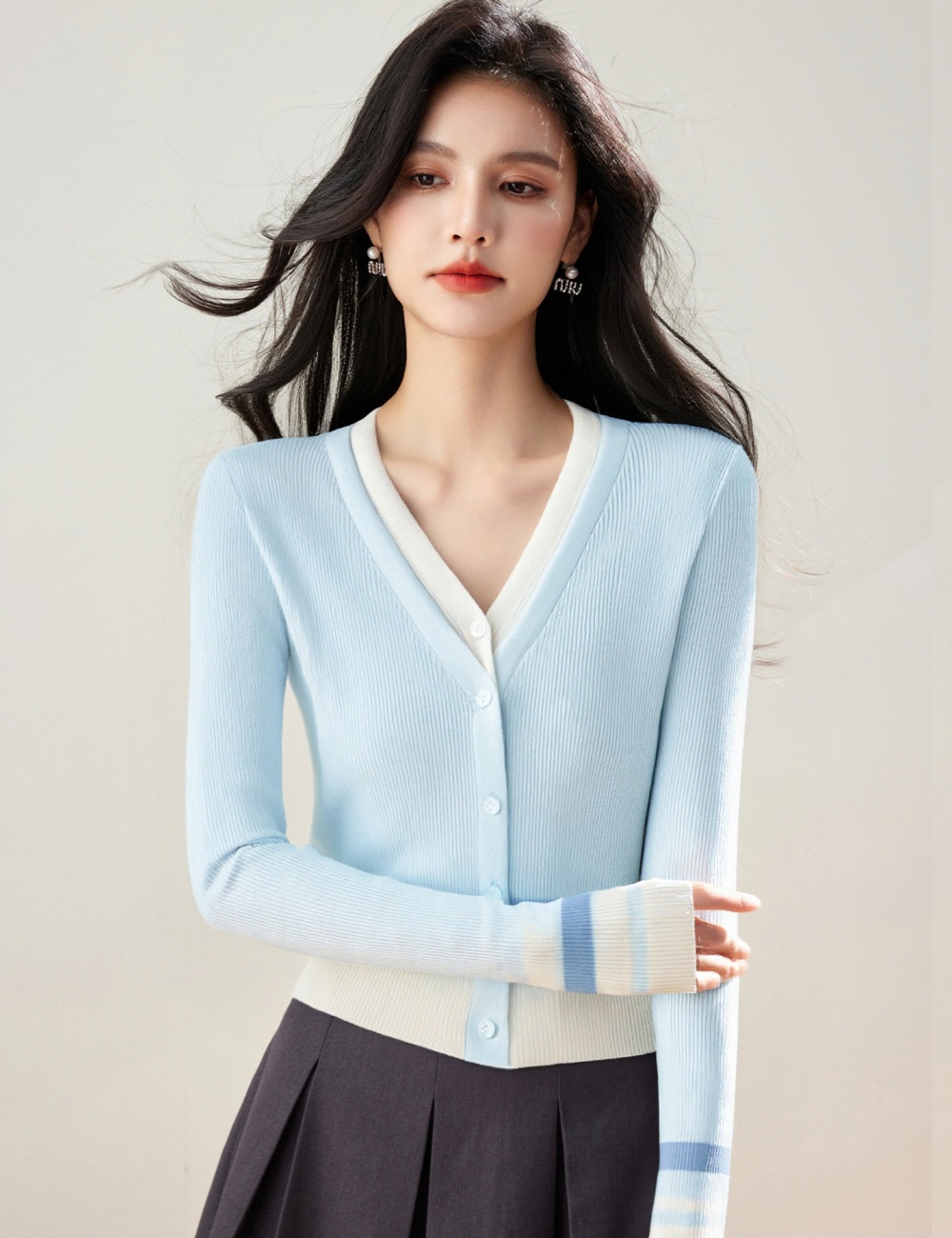Knitted winter V-neck cardigan long sleeve slim tops