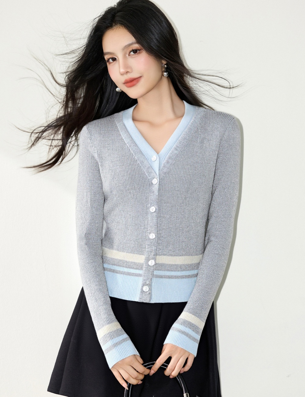 Knitted winter V-neck cardigan long sleeve slim tops