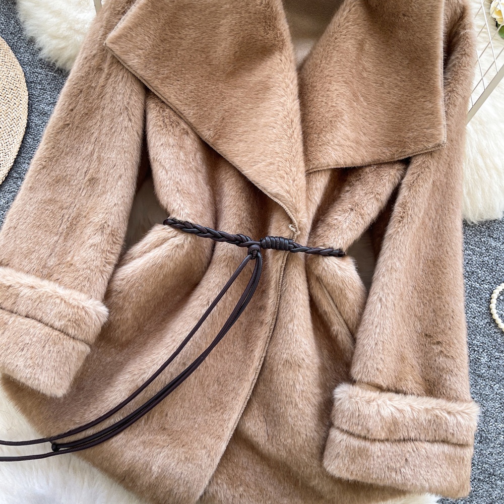 Fashion noble fur coat V-neck winter overcoat for women