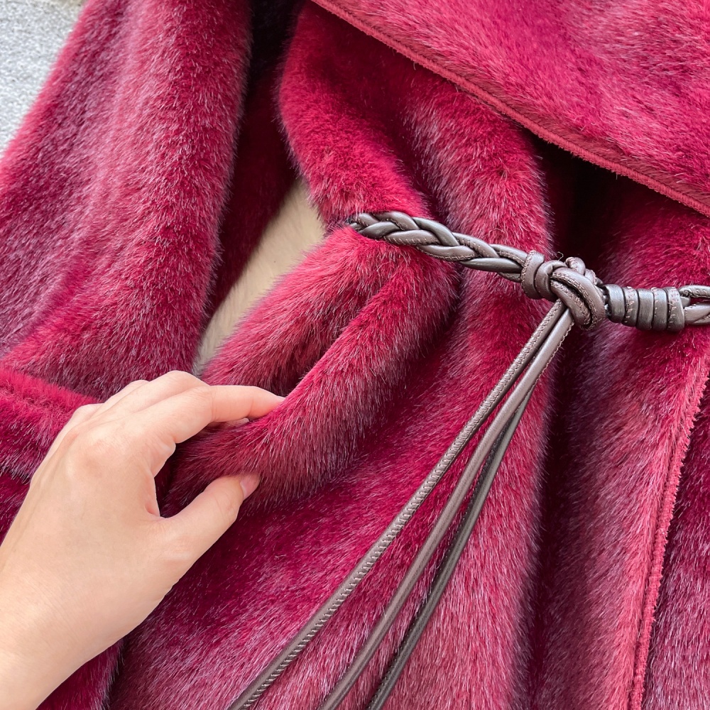 Fashion noble fur coat V-neck winter overcoat for women