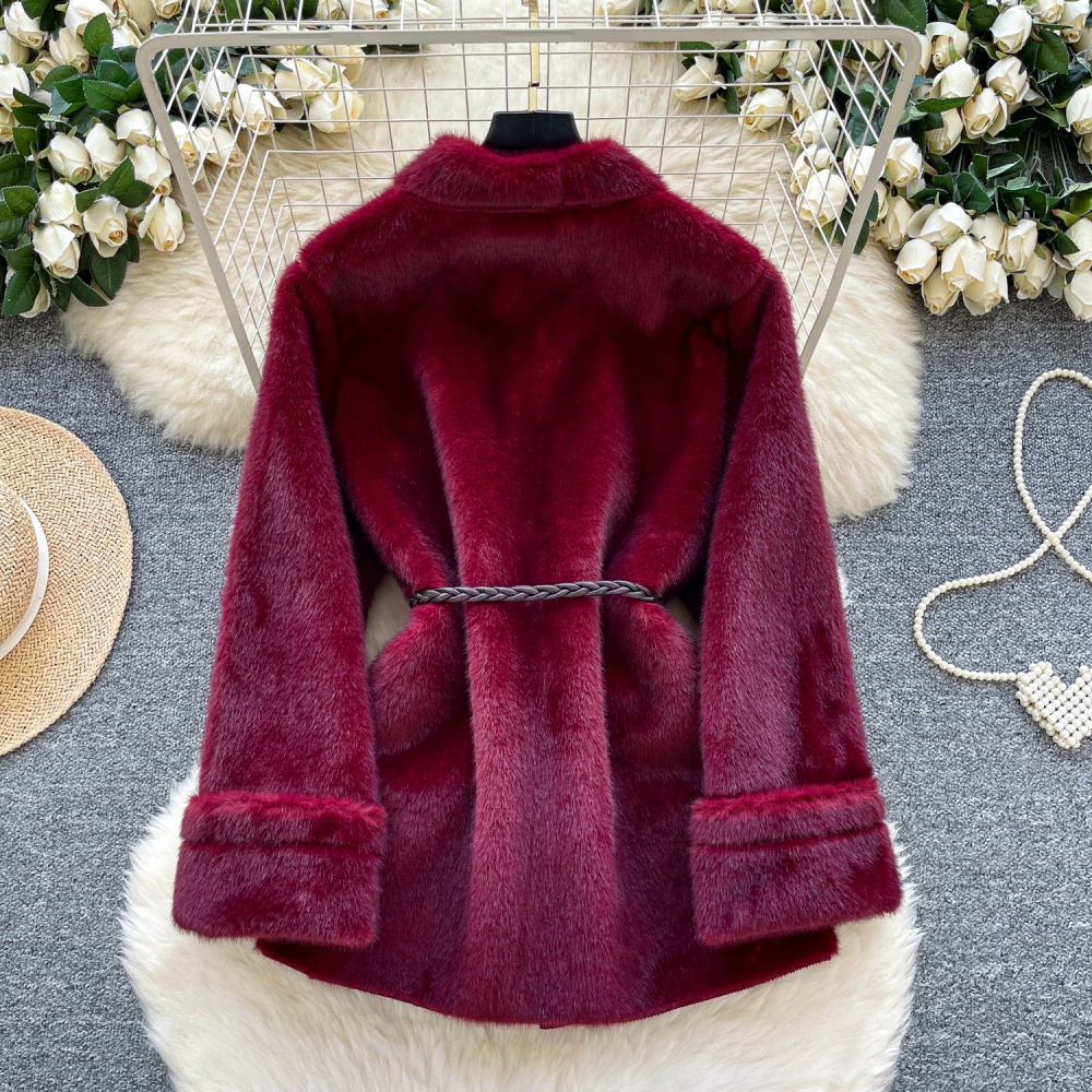 Fashion noble fur coat V-neck winter overcoat for women