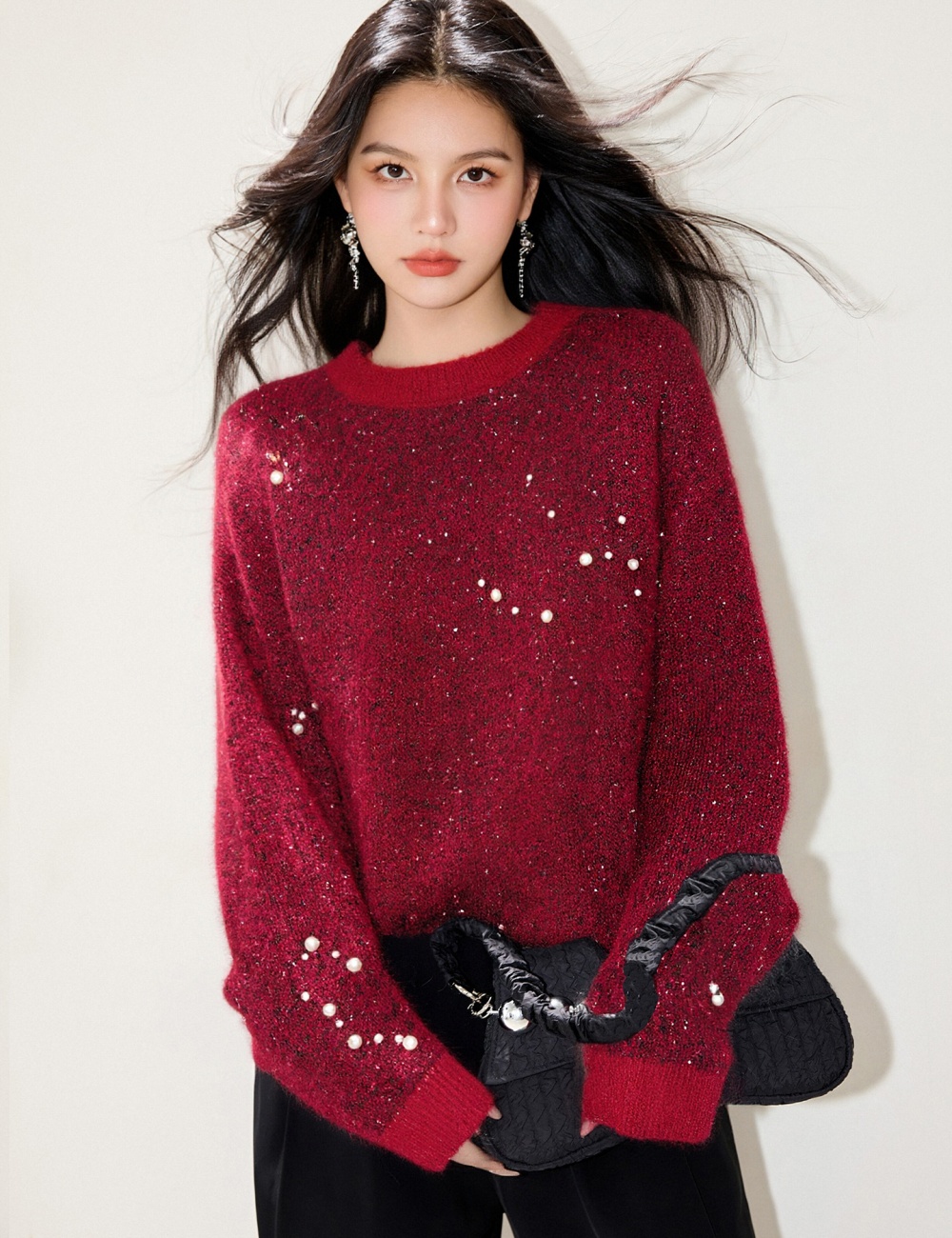 Beading autumn and winter sweater