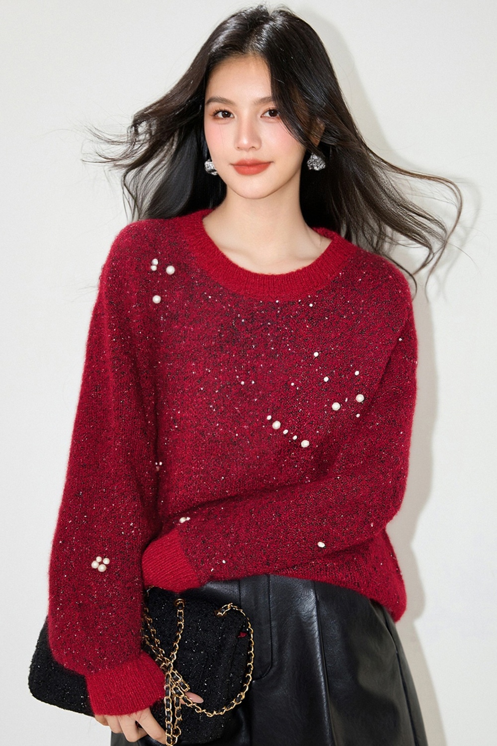 Beading autumn and winter sweater