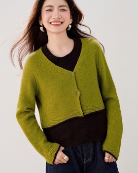 Retro mixed colors Pseudo-two splice sweater for women