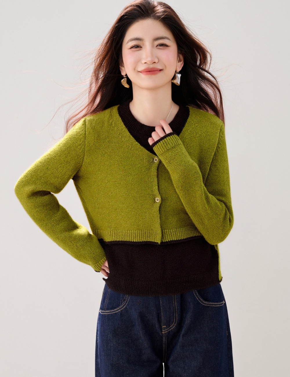 Retro mixed colors Pseudo-two splice sweater for women