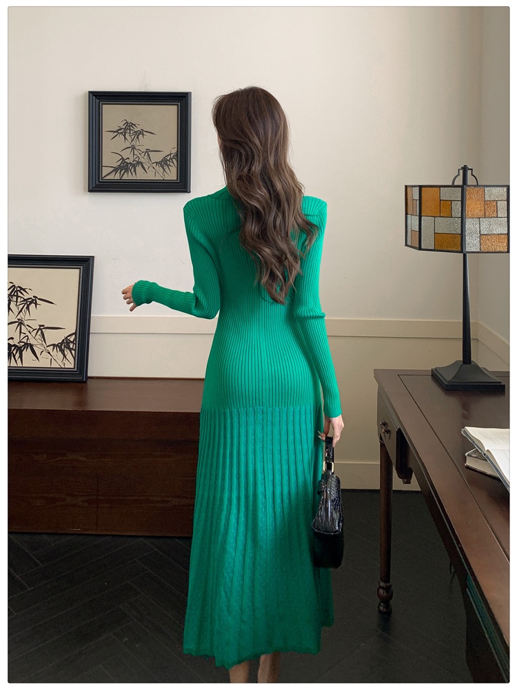 Slim long sleeve V-neck dress green knitted long dress