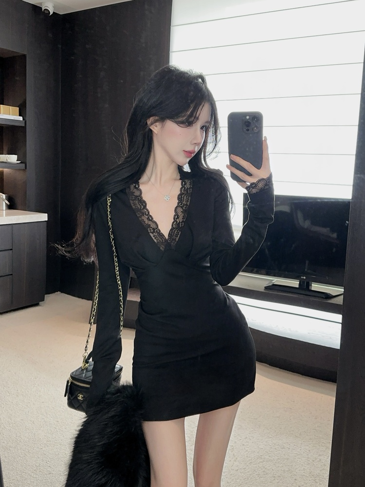 Temperament V-neck lace enticement knitted dress for women