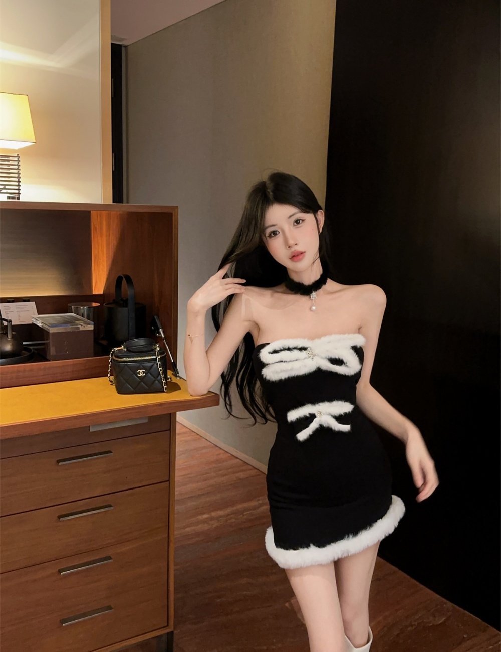 Elmo white velvet stitching scarf mixed colors enticement dress