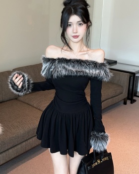 Strapless autumn and winter pinched waist dress