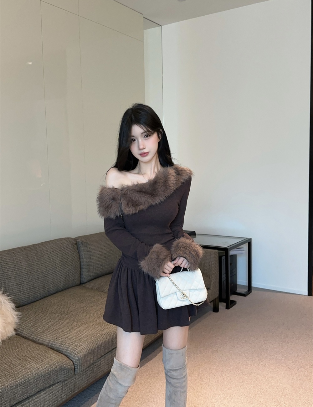 Strapless autumn and winter pinched waist dress