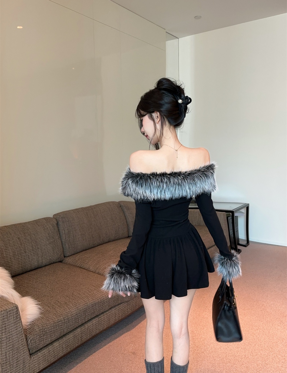 Strapless autumn and winter pinched waist dress