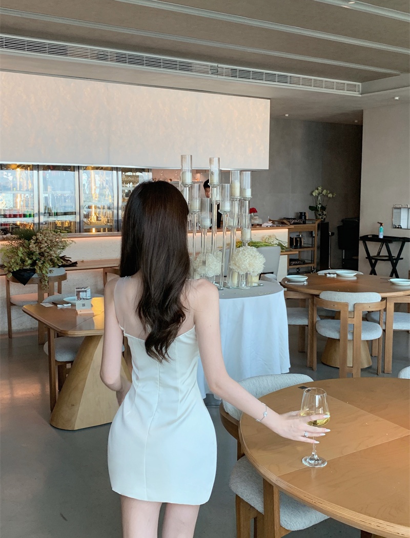 Sleeveless gauze sexy package hip France style dress