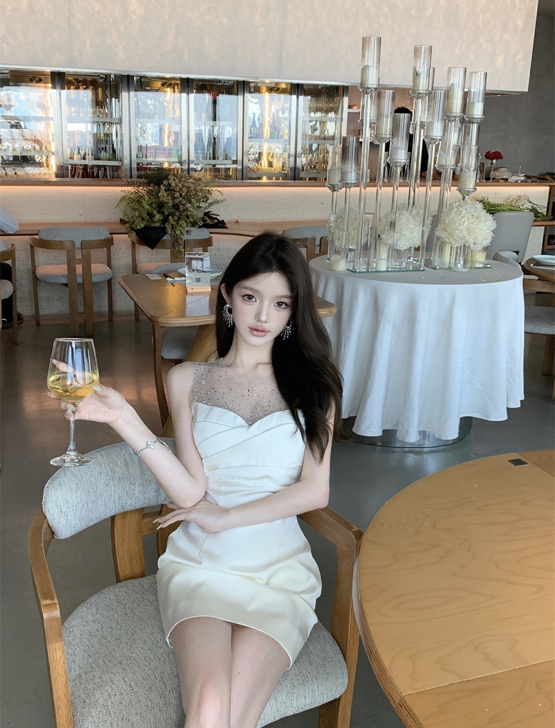 Sleeveless gauze sexy package hip France style dress