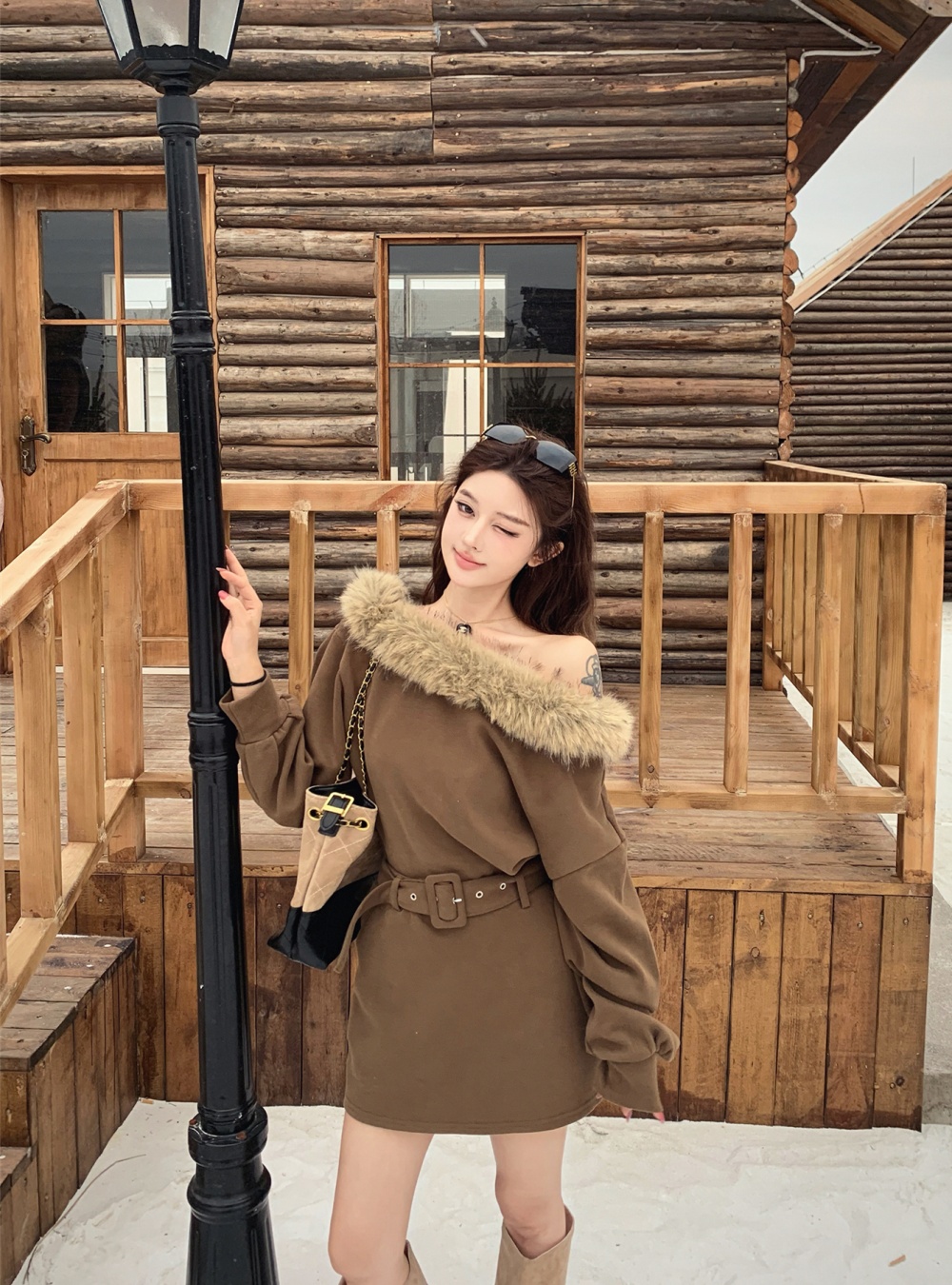 Fur collar retro hoodie flat shoulder unique skirt