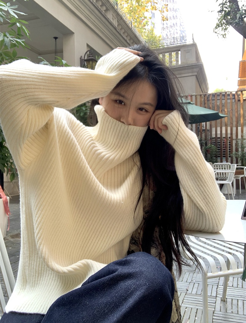 Simple pit stripe thick pullover commuting sweater