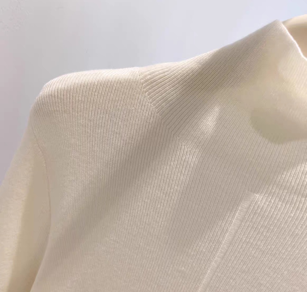 High elastic autumn and winter knitted inside the ride tops