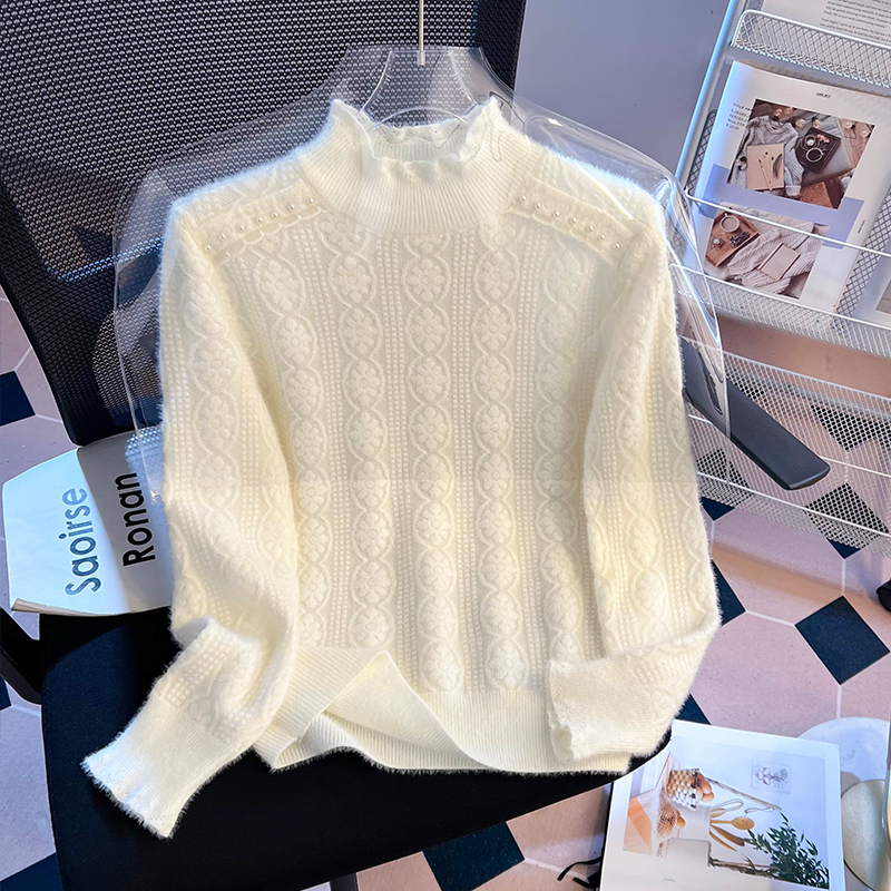 Autumn and winter bottoming shirt tops for women