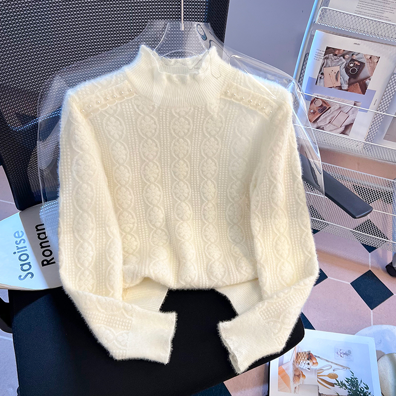 Autumn and winter bottoming shirt tops for women