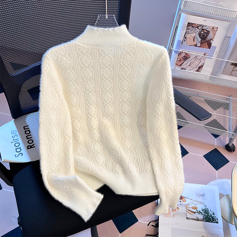 Autumn and winter bottoming shirt tops for women