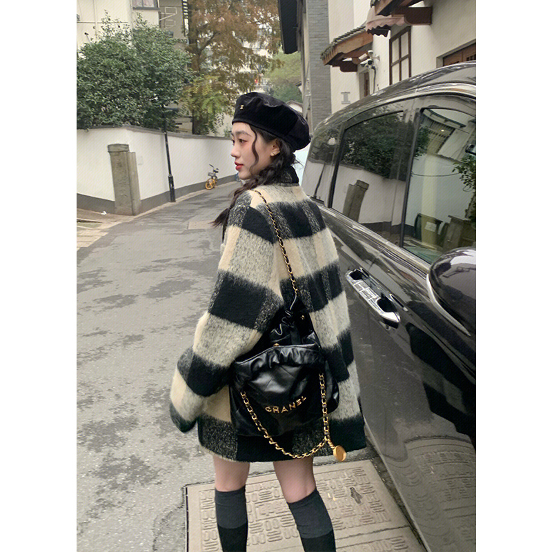 Chanelstyle plaid woolen coat autumn and winter coat