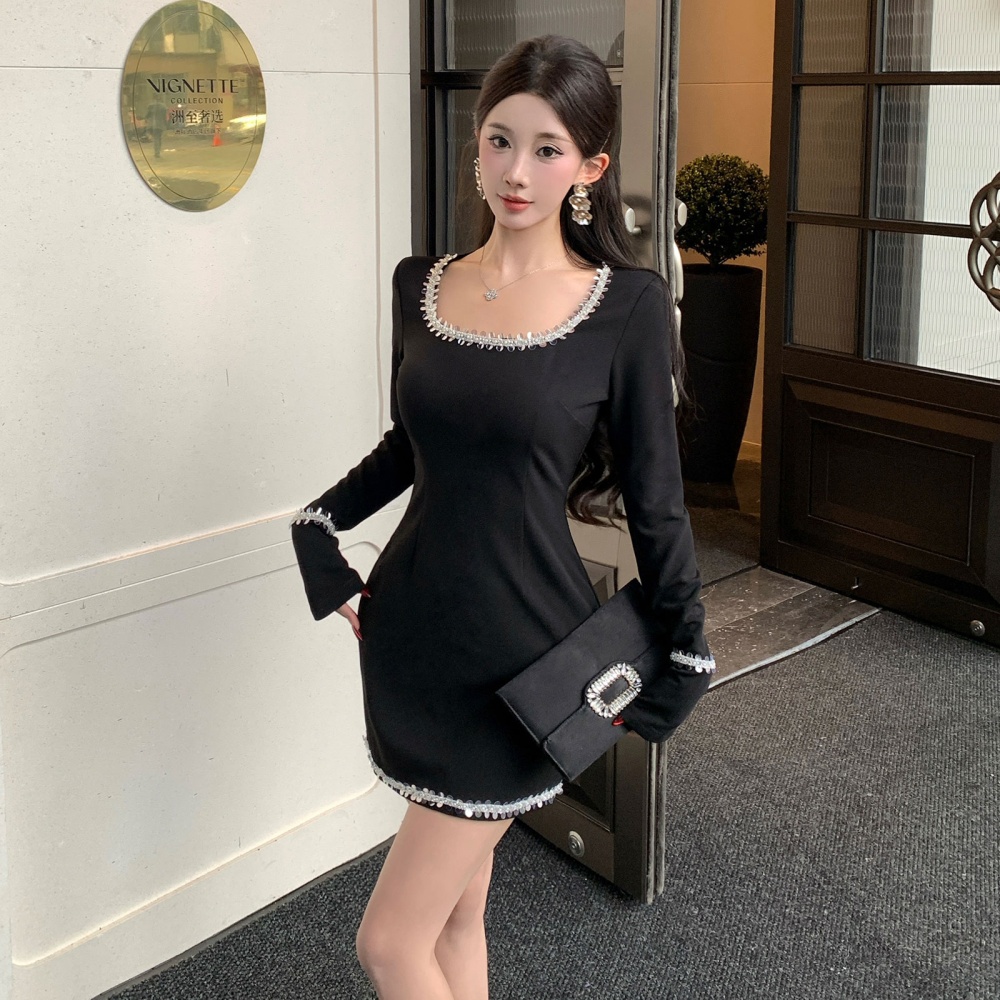 Long sleeve autumn and winter pinched waist dress