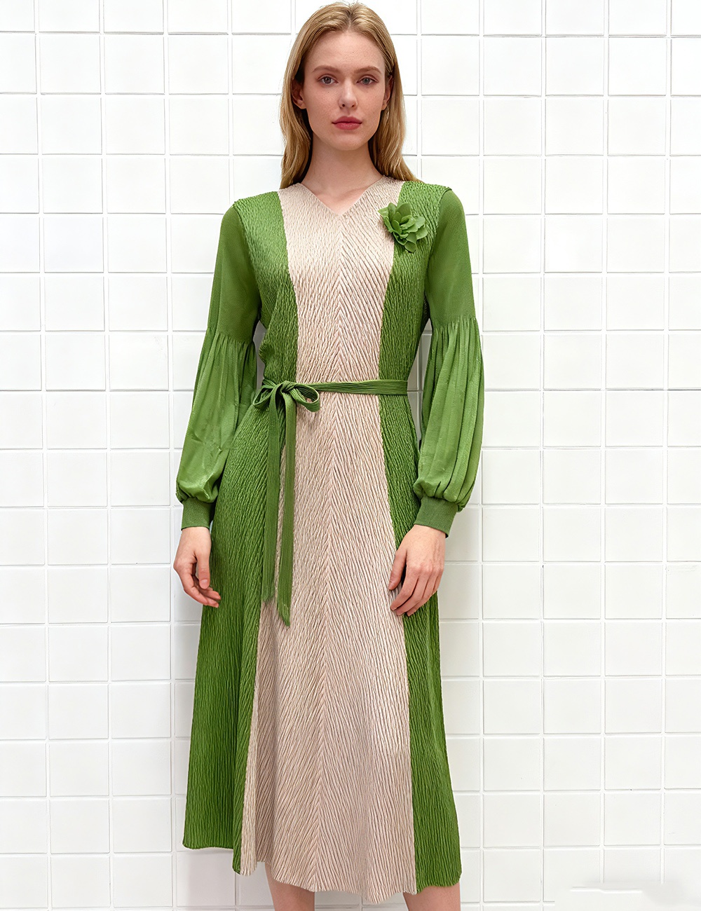 Mixed colors fold scales European style dress for women