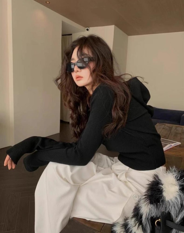 Yellow short slim tops thin V-neck hooded sweater