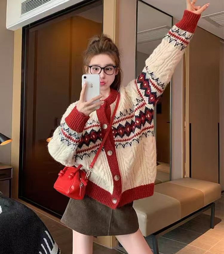 Twist lazy cardigan bottoming sweater for women