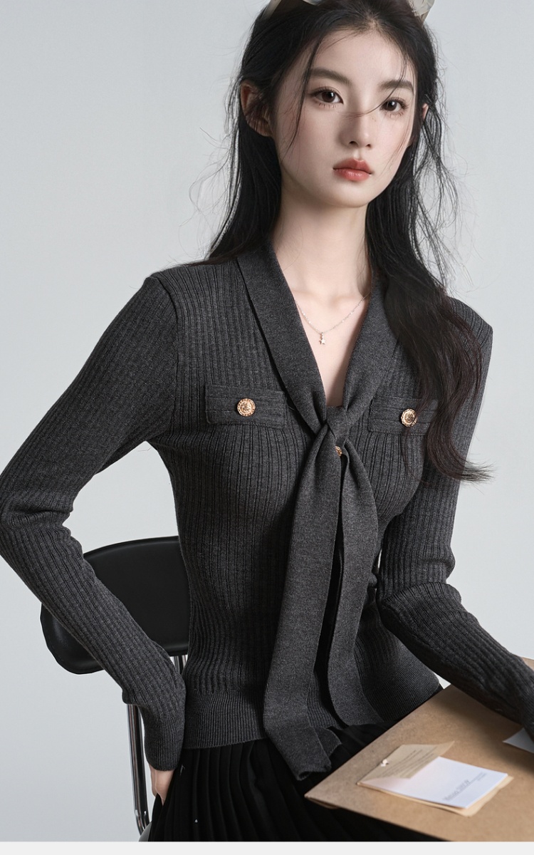 V-neck sweater bandage tops for women