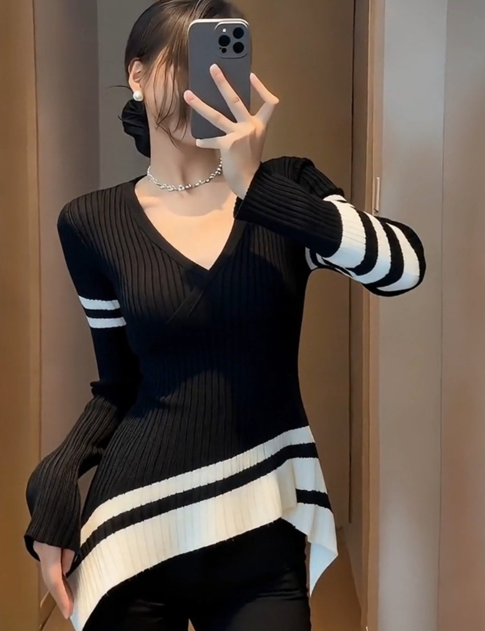Irregular unique black tops temperament autumn sweater