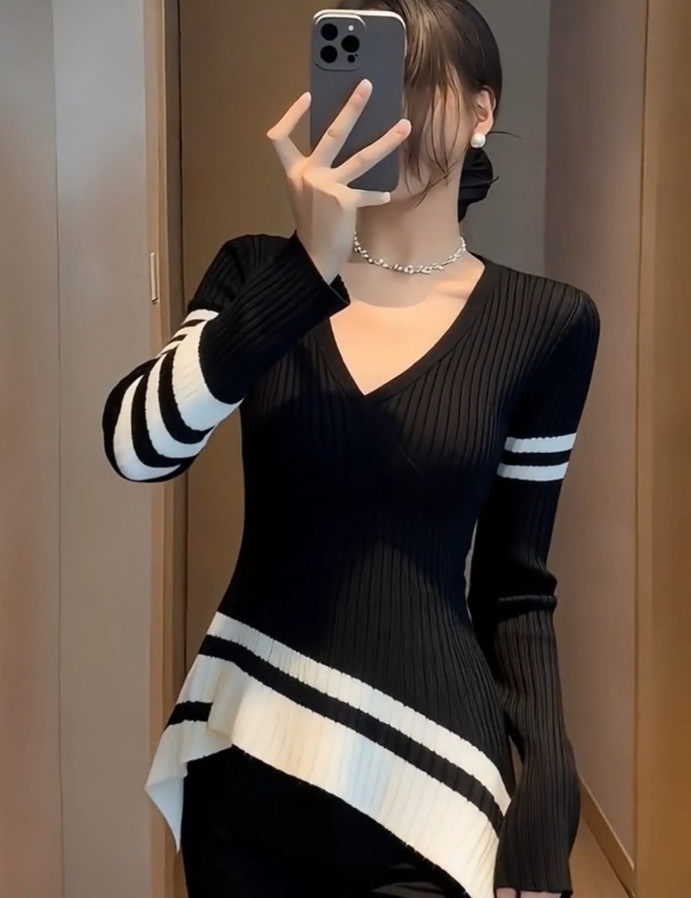 Irregular unique black tops temperament autumn sweater