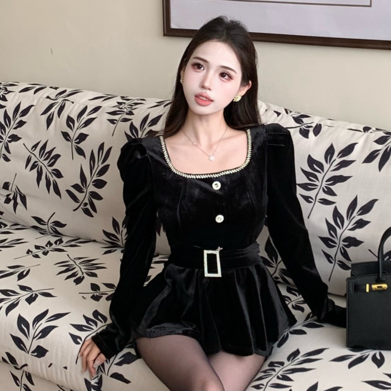 France style temperament slim short rhinestone tops a set