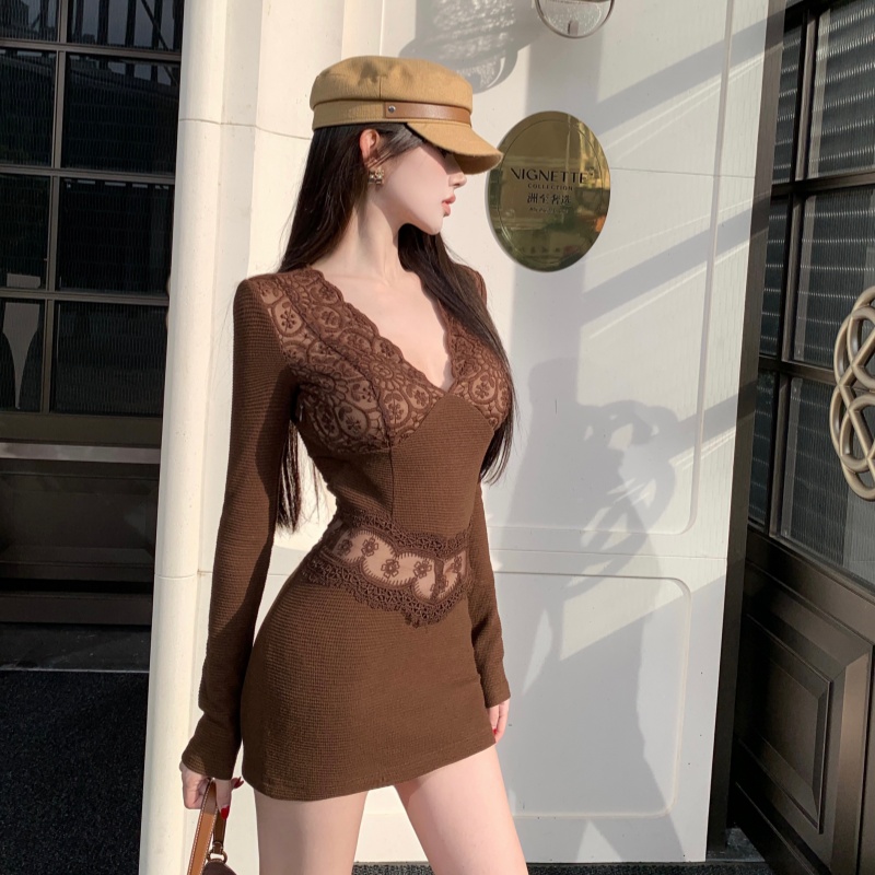 Knitted spicegirl lace hollow splice V-neck short dress