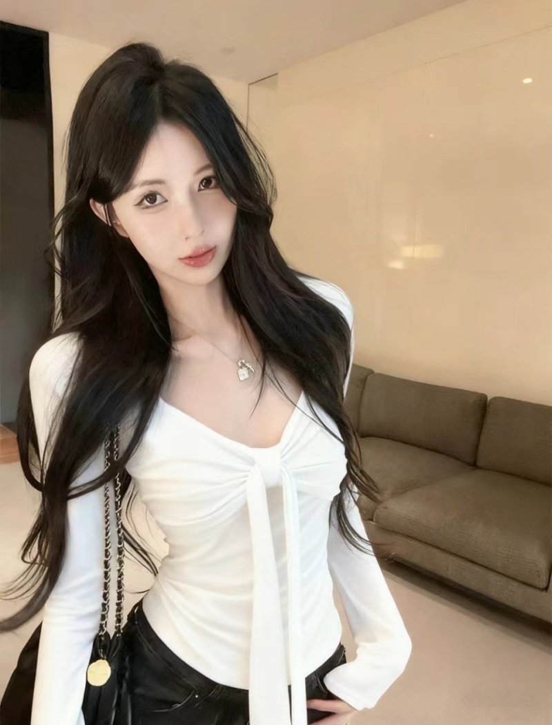 Autumn and winter T-shirt slim tops for women