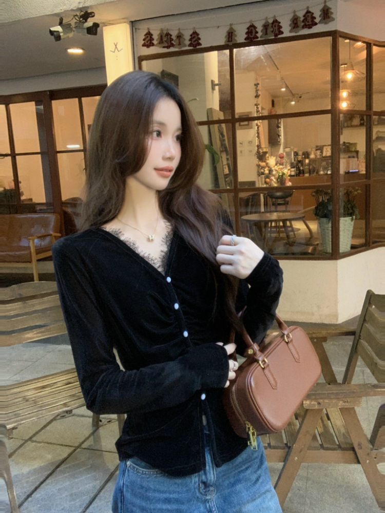 Fold temperament bottoming shirt sweet V-neck shirt for women