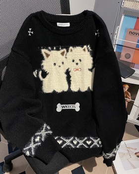 Embroidered flowers thermal sweater bottoming tops for women