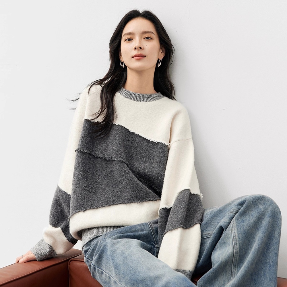 Blending round neck winter splice sweater for women