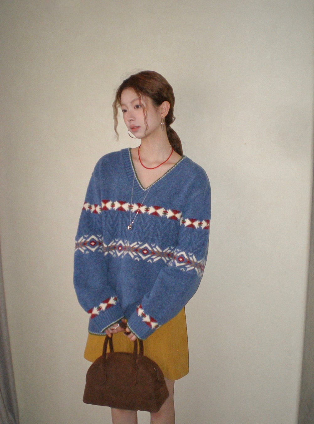 Totem sweet jacquard thick V-neck sweater for women