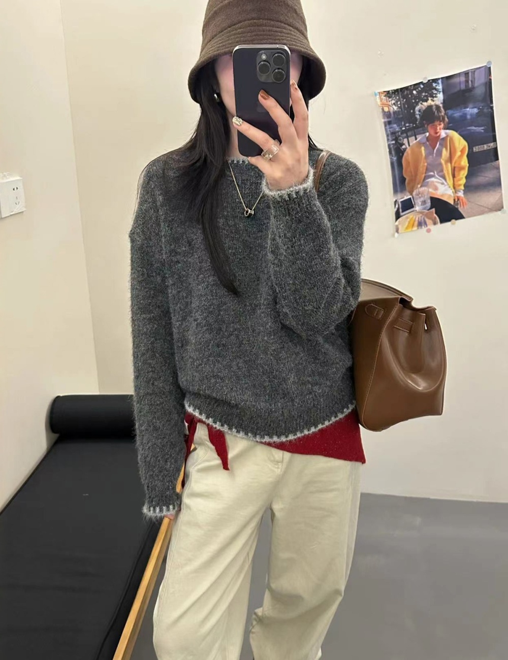 Knitted winter tops wears outside gray sweater