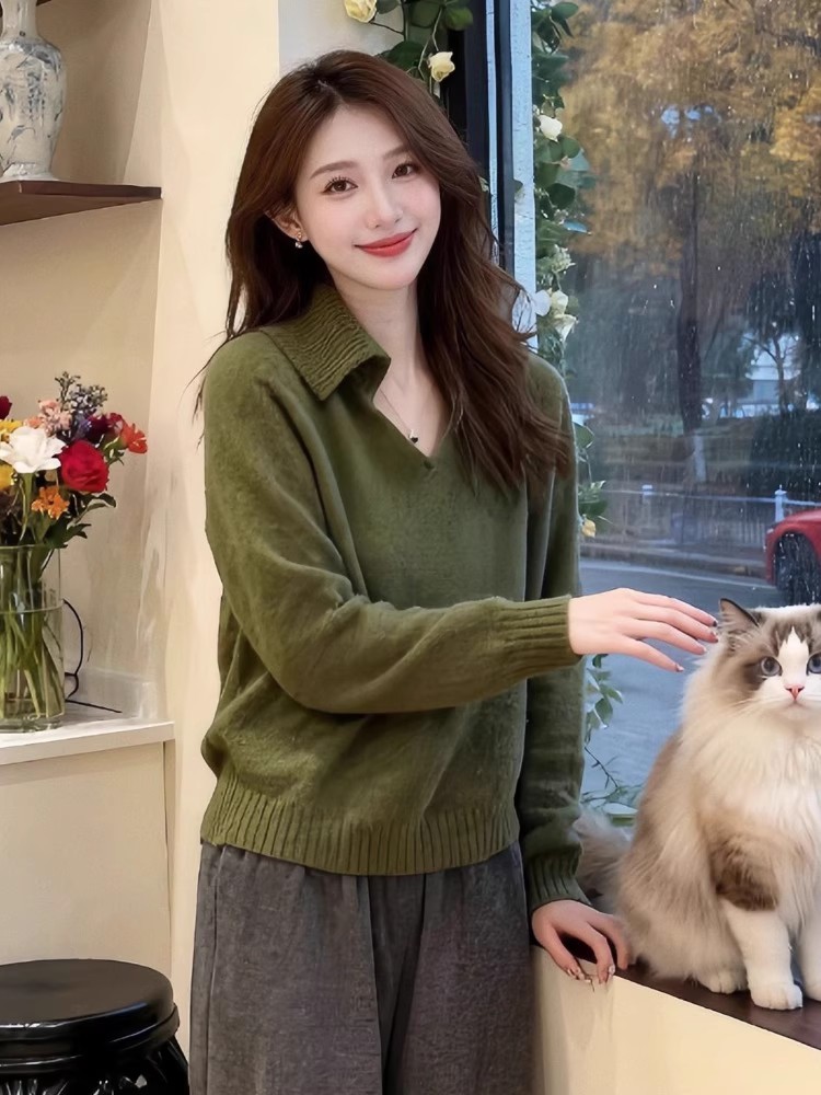 Green lazy loose long sleeve winter sweater for women