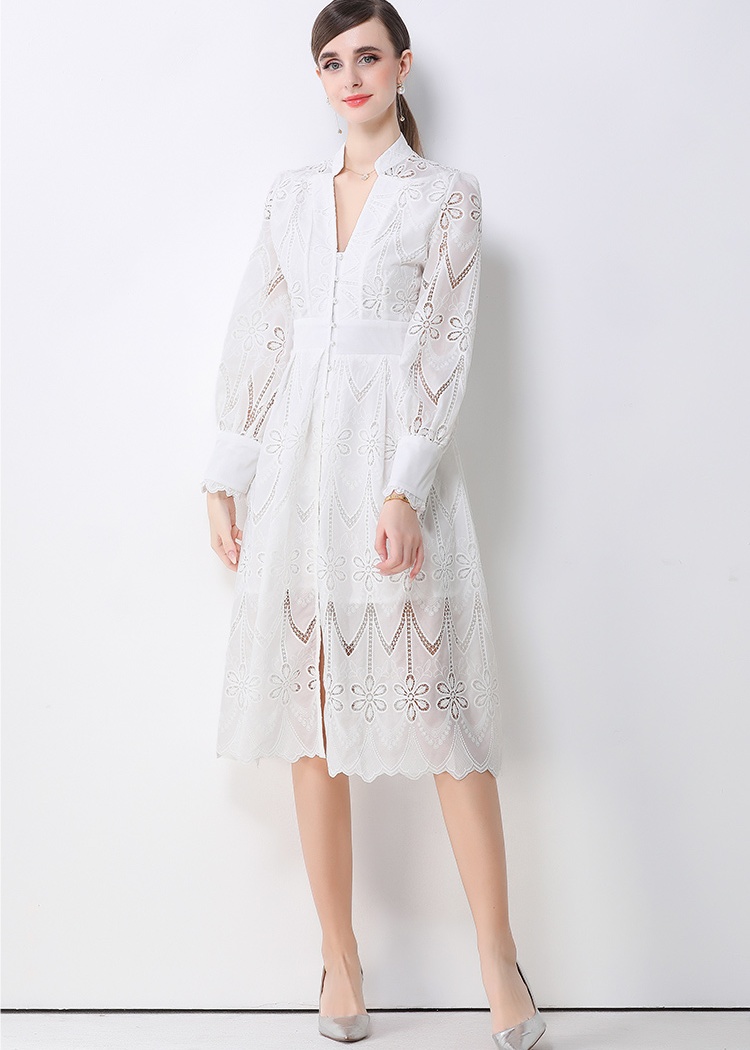 Single-breasted niche pinched waist embroidery dress for women