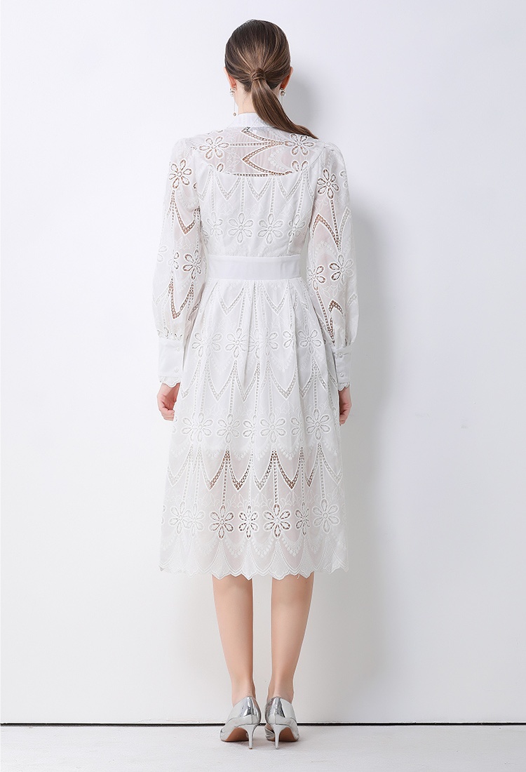 Single-breasted niche pinched waist embroidery dress for women