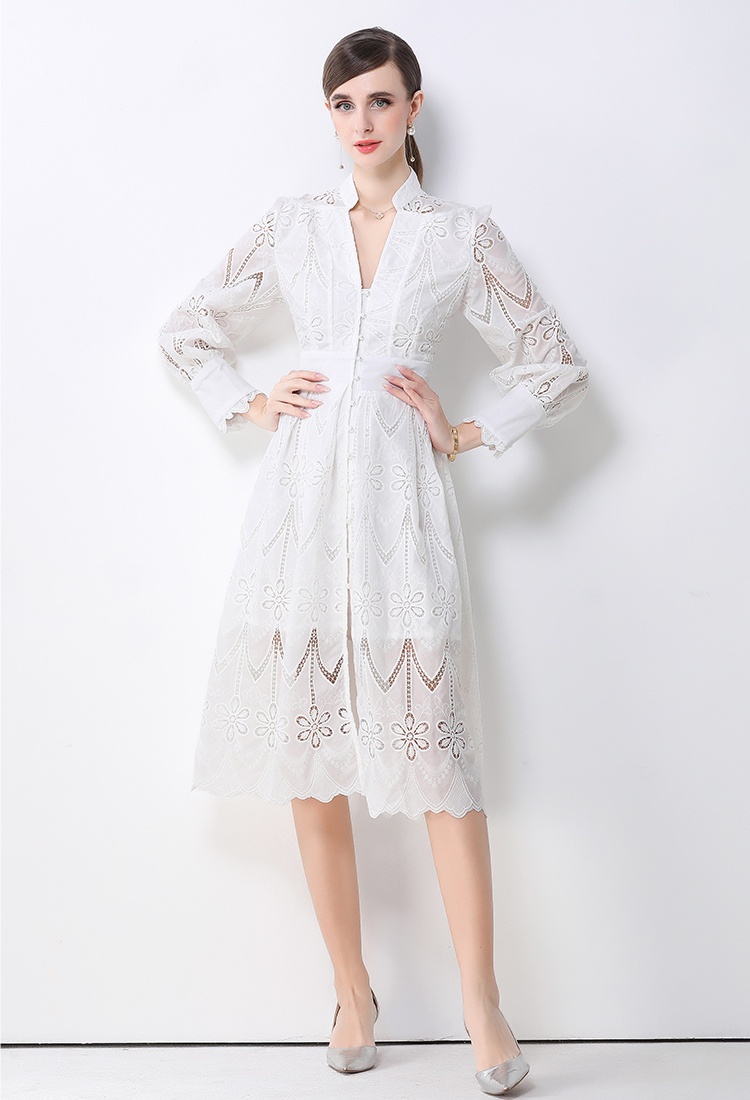 Single-breasted niche pinched waist embroidery dress for women
