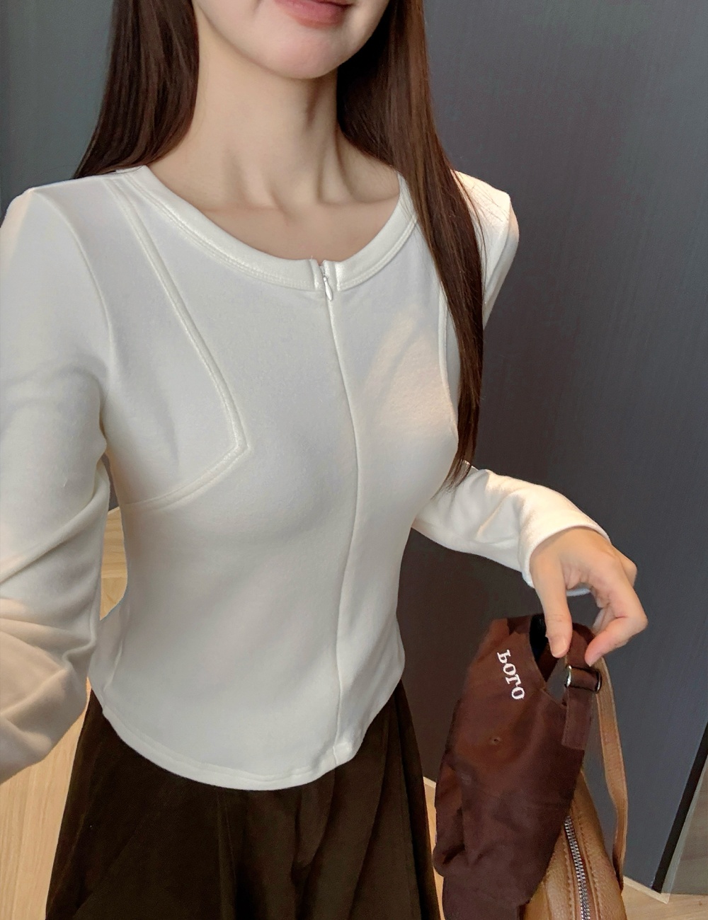 Slim Korean style temperament V-neck T-shirt for women