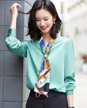 Autumn and winter tops white small shirt for women