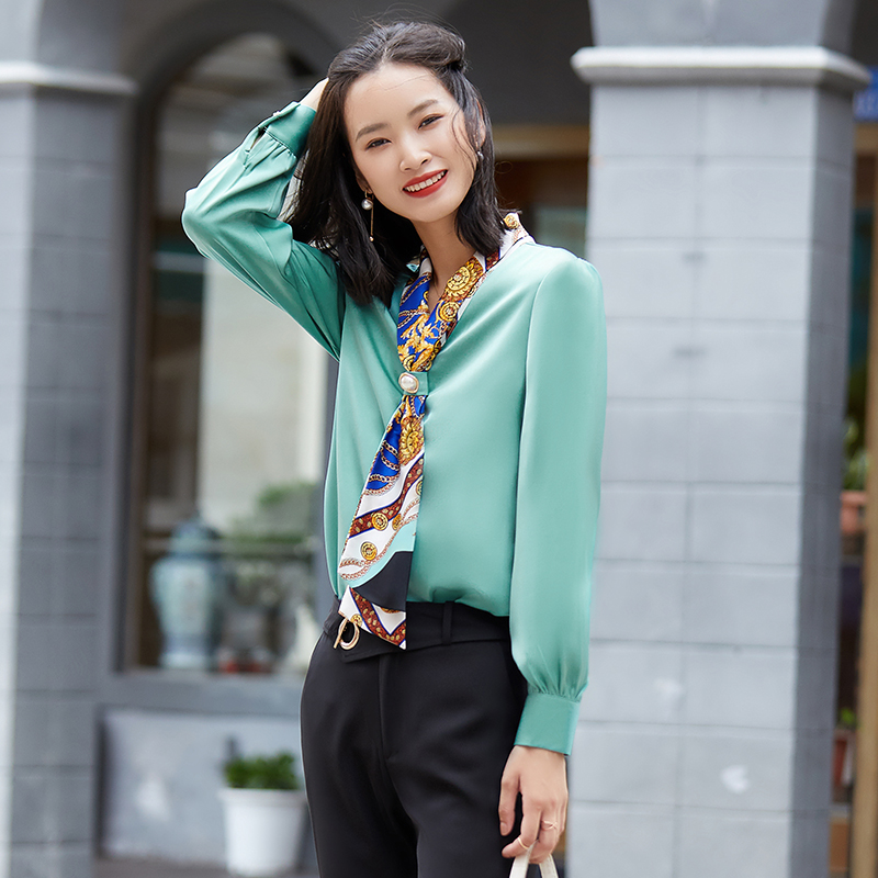 Autumn and winter tops white small shirt for women