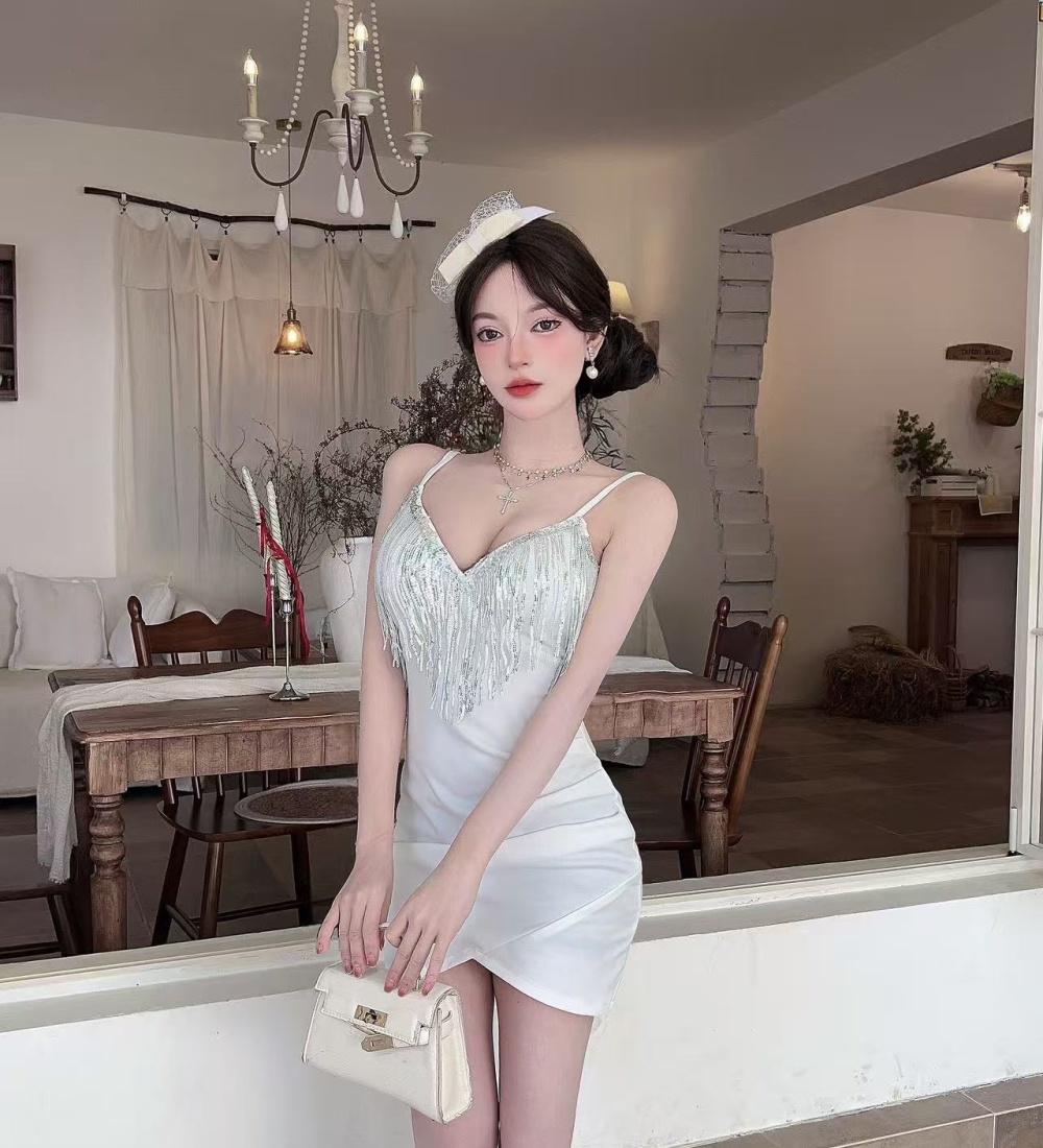 Splice bottoming package hip low-cut sling short dress