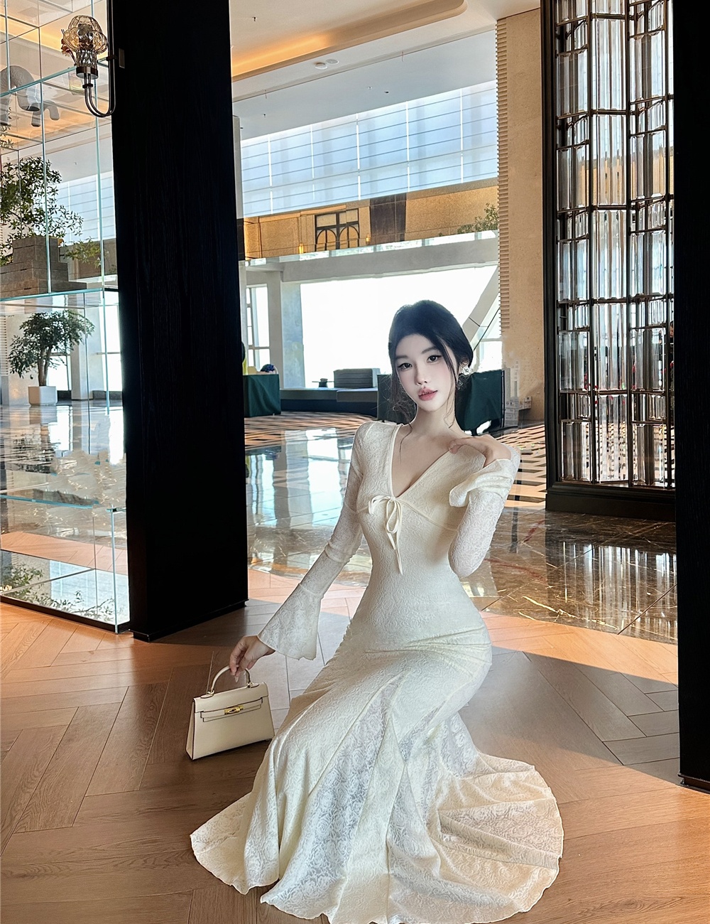 Trumpet sleeves dress temperament long dress