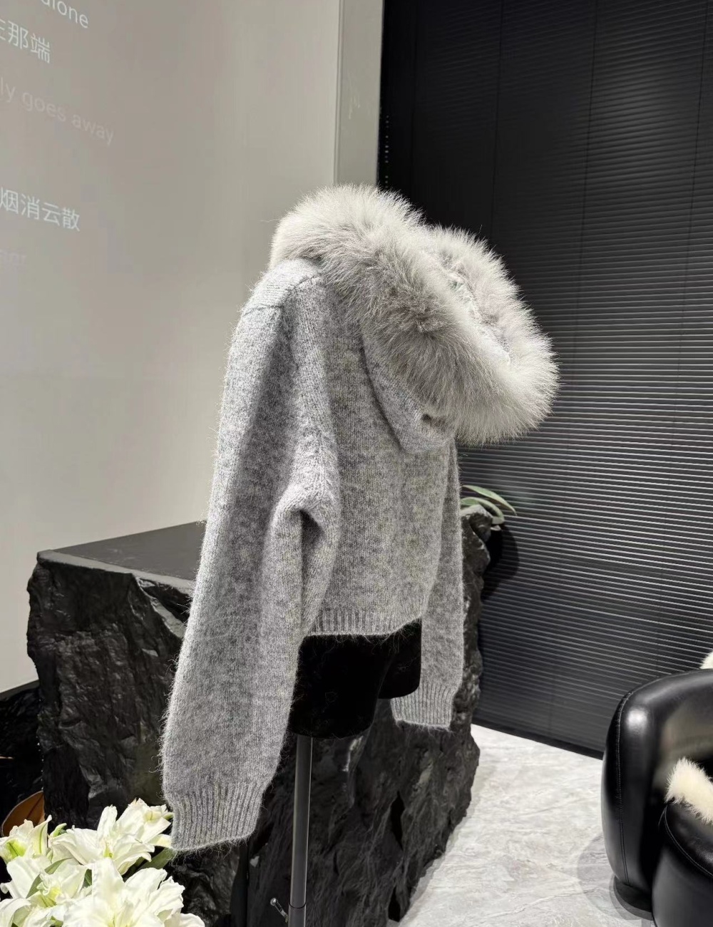 Short pullover hooded fox fur collar coat for women